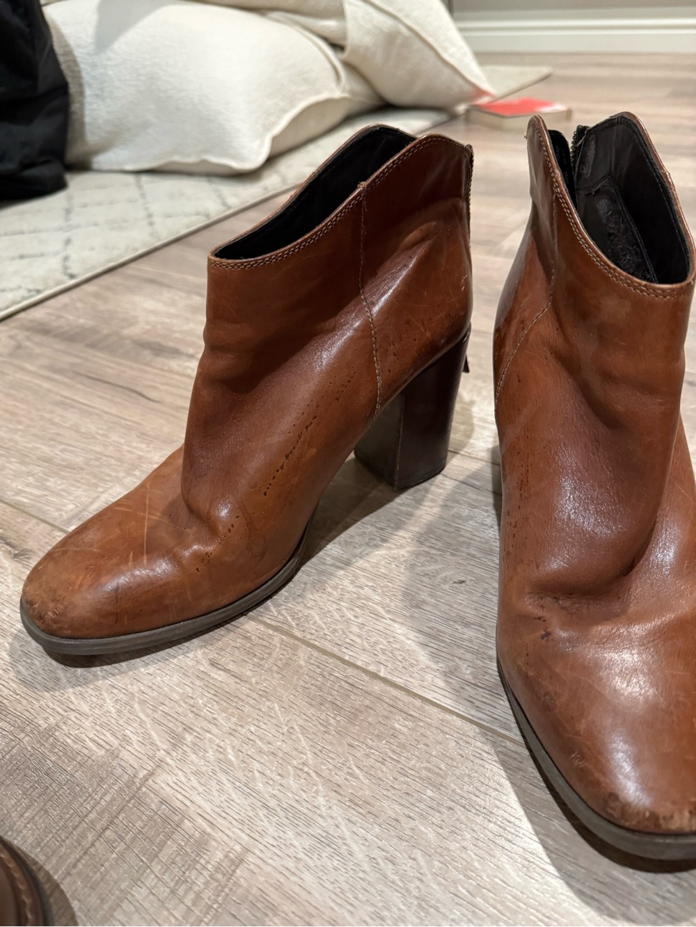 Clark’s Lora Lana Brown Leather Boots - Picture 4 of 5